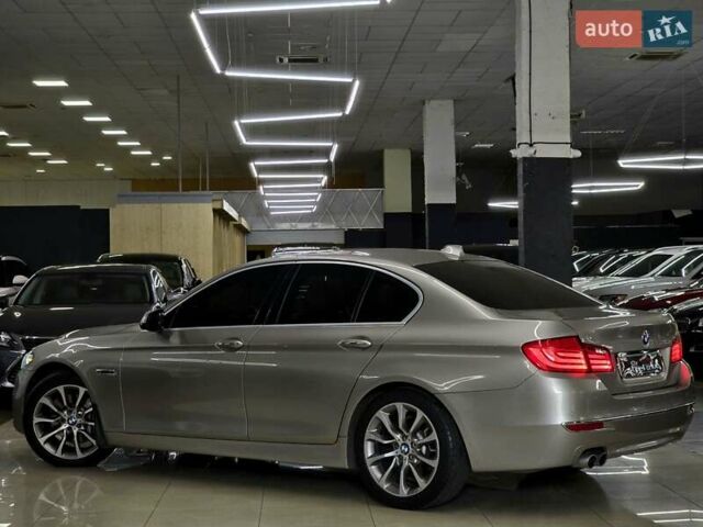 БМВ 5 Серия 2013 в Николаеве на Automoto.ua Серый БМВ 5 Серия, объемом двигателя 2.99 л и пробегом 152 тыс. км за 22499 $, фото 3 на Automoto.ua