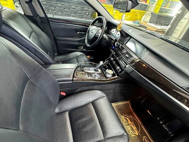 Сірий БМВ 5 Серія, об'ємом двигуна 2 л та пробігом 223 тис. км за 13000 $, фото 7 на Automoto.ua