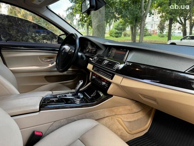 Сірий БМВ 5 Серія, об'ємом двигуна 3 л та пробігом 148 тис. км за 16290 $, фото 29 на Automoto.ua