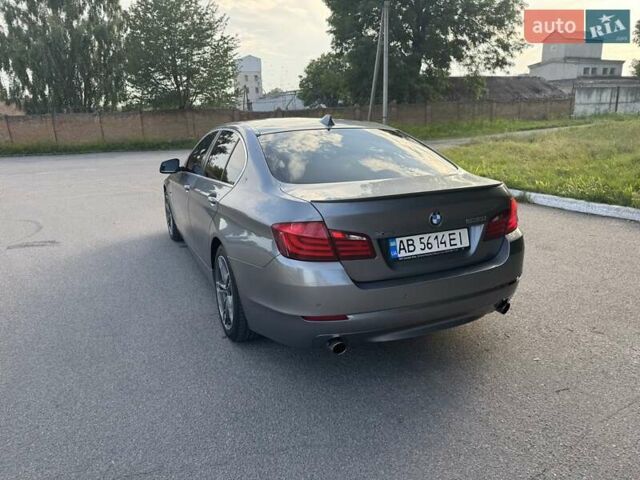 Серый БМВ 5 Серия, объемом двигателя 2.98 л и пробегом 284 тыс. км за 17000 $, фото 11 на Automoto.ua