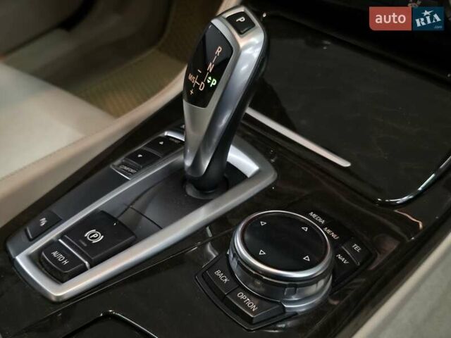 БМВ 5 Серия 2013 в Николаеве на Automoto.ua Серый БМВ 5 Серия, объемом двигателя 2.99 л и пробегом 152 тыс. км за 22499 $, фото 21 на Automoto.ua