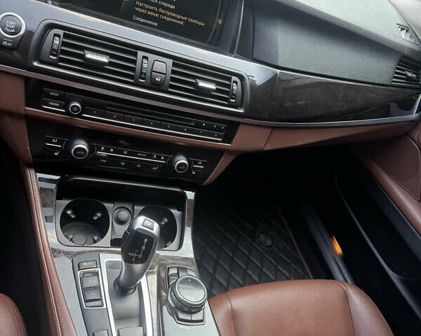 Сірий БМВ 5 Серія, об'ємом двигуна 2.98 л та пробігом 206 тис. км за 14400 $, фото 13 на Automoto.ua