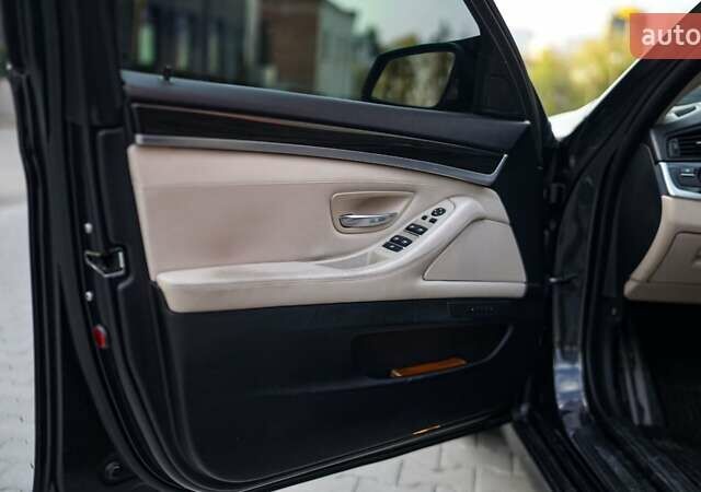 Серый БМВ 5 Серия, объемом двигателя 2 л и пробегом 175 тыс. км за 13350 $, фото 11 на Automoto.ua