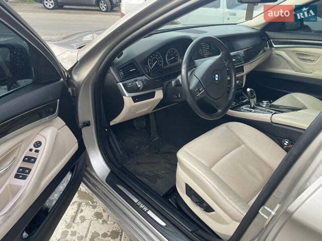 Сірий БМВ 5 Серія, об'ємом двигуна 2 л та пробігом 215 тис. км за 12700 $, фото 6 на Automoto.ua