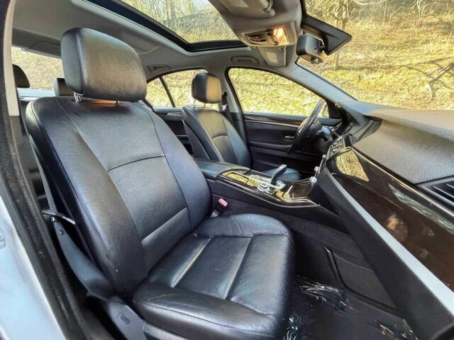 Серый БМВ 5 Серия, объемом двигателя 2 л и пробегом 86 тыс. км за 1800 $, фото 10 на Automoto.ua