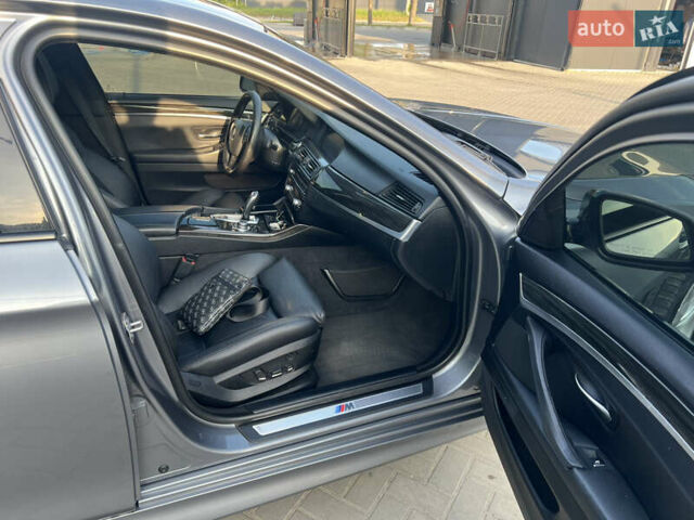 Серый БМВ 5 Серия, объемом двигателя 2.98 л и пробегом 248 тыс. км за 16400 $, фото 6 на Automoto.ua