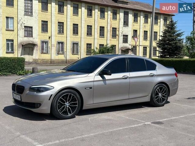 Серый БМВ 5 Серия, объемом двигателя 2 л и пробегом 159 тыс. км за 16000 $, фото 5 на Automoto.ua