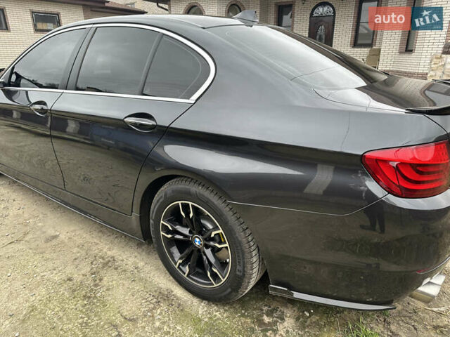 Серый БМВ 5 Серия, объемом двигателя 2.8 л и пробегом 230 тыс. км за 17500 $, фото 5 на Automoto.ua