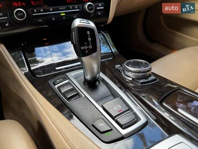 Сірий БМВ 5 Серія, об'ємом двигуна 3 л та пробігом 148 тис. км за 16290 $, фото 21 на Automoto.ua