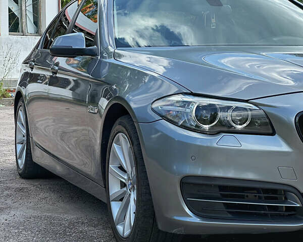 Сірий БМВ 5 Серія, об'ємом двигуна 2.99 л та пробігом 244 тис. км за 18000 $, фото 12 на Automoto.ua