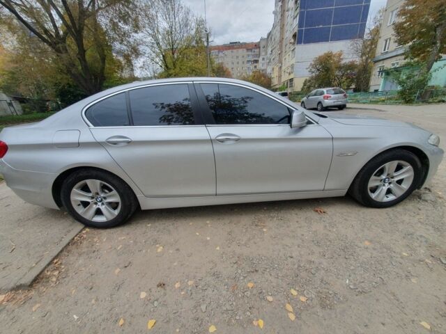 Серый БМВ 5 Серия, объемом двигателя 2 л и пробегом 152 тыс. км за 13500 $, фото 7 на Automoto.ua