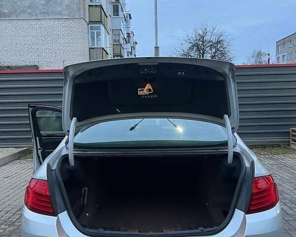 Сірий БМВ 5 Серія, об'ємом двигуна 2 л та пробігом 141 тис. км за 13400 $, фото 8 на Automoto.ua