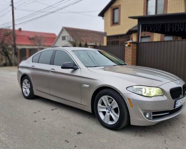 Серый БМВ 5 Серия, объемом двигателя 2 л и пробегом 235 тыс. км за 12600 $, фото 6 на Automoto.ua