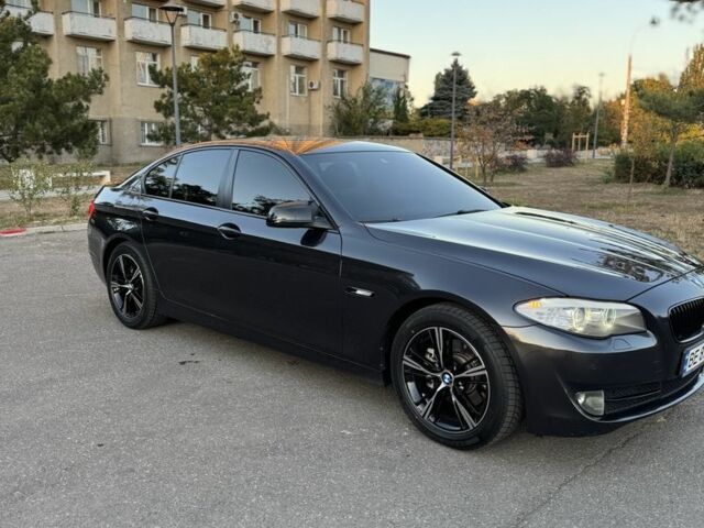 Серый БМВ 5 Серия, объемом двигателя 2 л и пробегом 271 тыс. км за 16000 $, фото 6 на Automoto.ua
