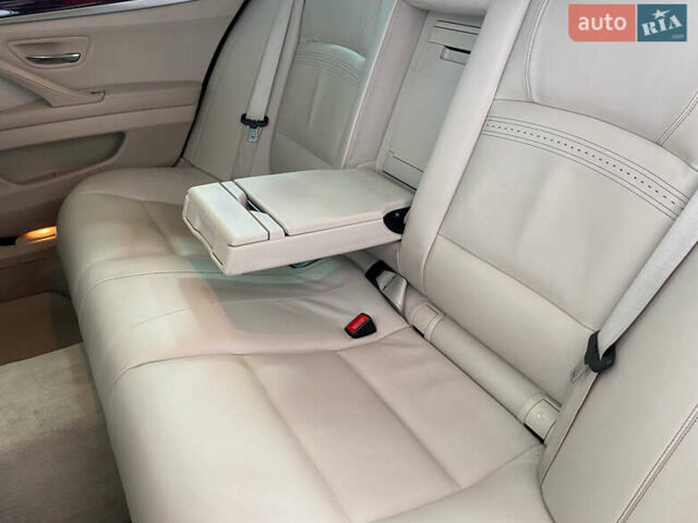 Сірий БМВ 5 Серія, об'ємом двигуна 2.98 л та пробігом 311 тис. км за 15450 $, фото 13 на Automoto.ua