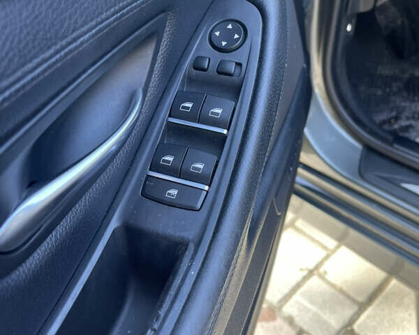 Серый БМВ 5 Серия, объемом двигателя 2 л и пробегом 217 тыс. км за 15500 $, фото 18 на Automoto.ua