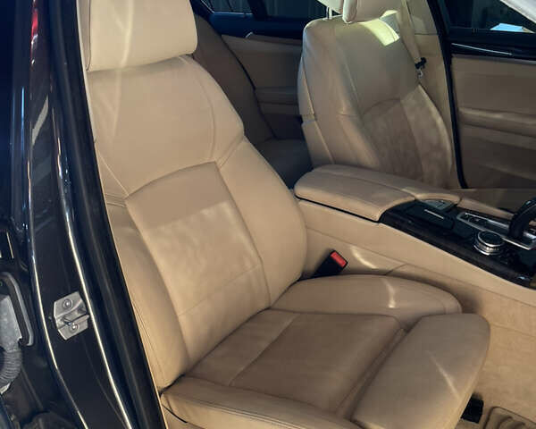 Серый БМВ 5 Серия, объемом двигателя 2.99 л и пробегом 172 тыс. км за 23000 $, фото 34 на Automoto.ua