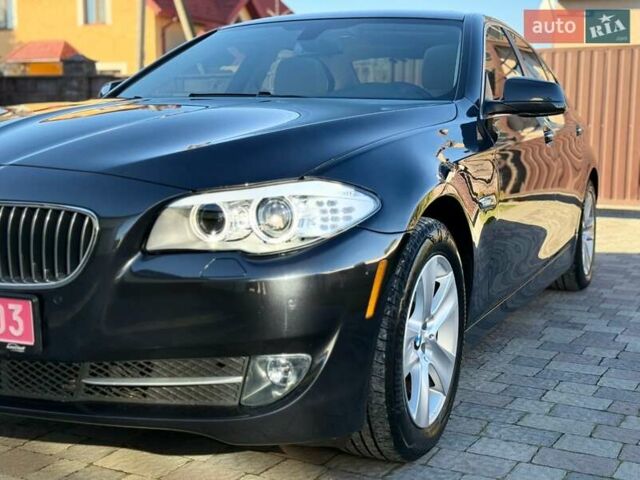 Серый БМВ 5 Серия, объемом двигателя 3 л и пробегом 203 тыс. км за 15900 $, фото 1 на Automoto.ua