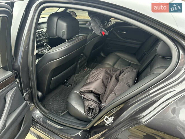 Серый БМВ 5 Серия, объемом двигателя 2.8 л и пробегом 230 тыс. км за 17500 $, фото 10 на Automoto.ua