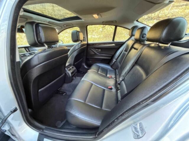 Серый БМВ 5 Серия, объемом двигателя 2 л и пробегом 86 тыс. км за 1800 $, фото 11 на Automoto.ua