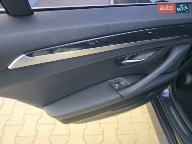 Сірий БМВ 5 Серія, об'ємом двигуна 2 л та пробігом 138 тис. км за 17500 $, фото 24 на Automoto.ua