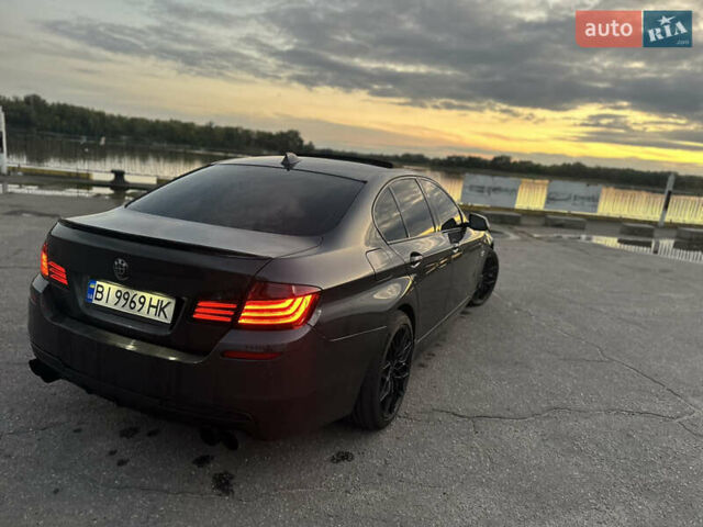 Серый БМВ 5 Серия, объемом двигателя 3 л и пробегом 285 тыс. км за 22500 $, фото 11 на Automoto.ua