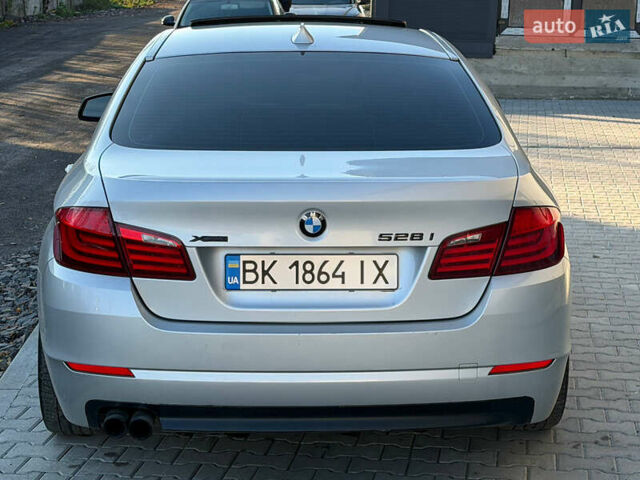 Серый БМВ 5 Серия, объемом двигателя 2 л и пробегом 280 тыс. км за 11300 $, фото 4 на Automoto.ua