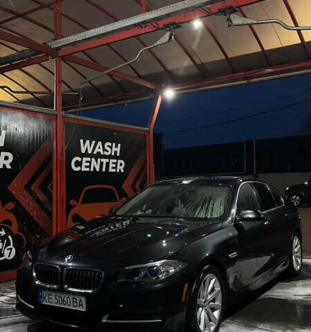 Серый БМВ 5 Серия, объемом двигателя 2.99 л и пробегом 172 тыс. км за 23000 $, фото 47 на Automoto.ua