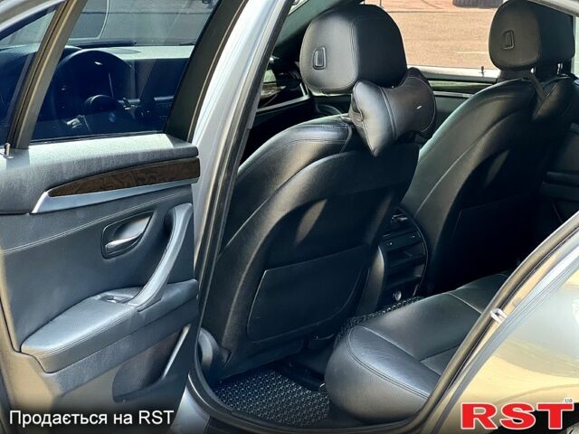 Серый БМВ 5 Серия, объемом двигателя 2 л и пробегом 219 тыс. км за 15000 $, фото 8 на Automoto.ua