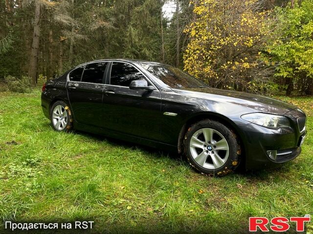 Серый БМВ 5 Серия, объемом двигателя 2 л и пробегом 270 тыс. км за 13300 $, фото 6 на Automoto.ua