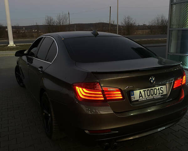 Серый БМВ 5 Серия, объемом двигателя 2 л и пробегом 217 тыс. км за 15500 $, фото 7 на Automoto.ua