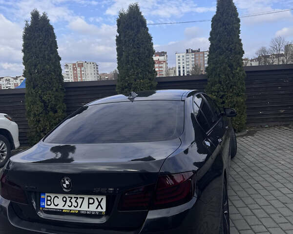 БМВ 5 Серия 2013 в Львове на Automoto.ua Серый БМВ 5 Серия, объемом двигателя 2 л и пробегом 214 тыс. км за 13000 $, фото 1 на Automoto.ua