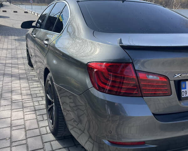 Серый БМВ 5 Серия, объемом двигателя 2 л и пробегом 217 тыс. км за 15500 $, фото 27 на Automoto.ua
