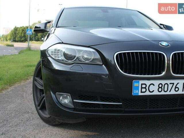 Серый БМВ 5 Серия, объемом двигателя 2 л и пробегом 175 тыс. км за 13350 $, фото 1 на Automoto.ua