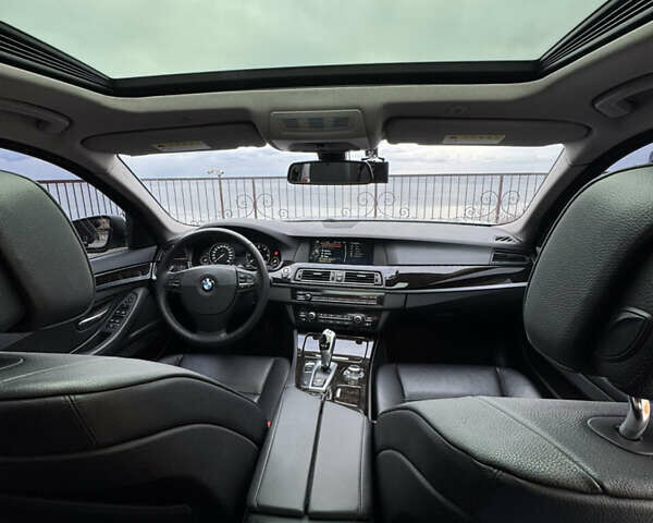 Серый БМВ 5 Серия, объемом двигателя 2 л и пробегом 99 тыс. км за 19500 $, фото 8 на Automoto.ua