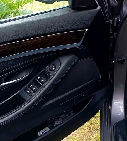 Сірий БМВ 5 Серія, об'ємом двигуна 2 л та пробігом 223 тис. км за 13000 $, фото 3 на Automoto.ua