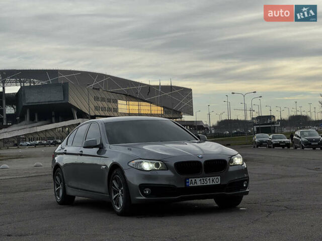 Серый БМВ 5 Серия, объемом двигателя 2 л и пробегом 270 тыс. км за 12000 $, фото 4 на Automoto.ua
