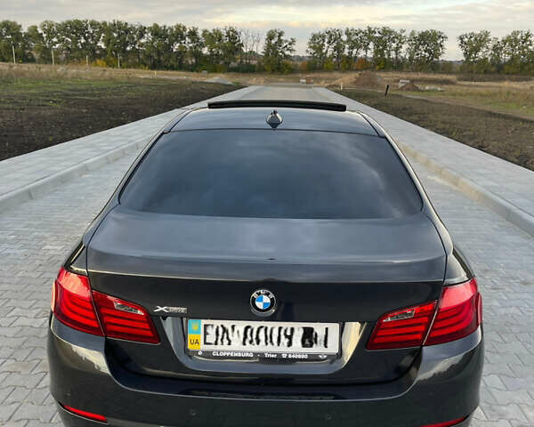 Серый БМВ 5 Серия, объемом двигателя 2 л и пробегом 311 тыс. км за 16900 $, фото 6 на Automoto.ua