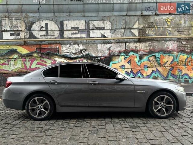 Серый БМВ 5 Серия, объемом двигателя 2 л и пробегом 175 тыс. км за 17500 $, фото 2 на Automoto.ua