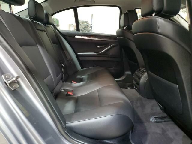 Серый БМВ 5 Серия, объемом двигателя 2 л и пробегом 280 тыс. км за 9000 $, фото 9 на Automoto.ua