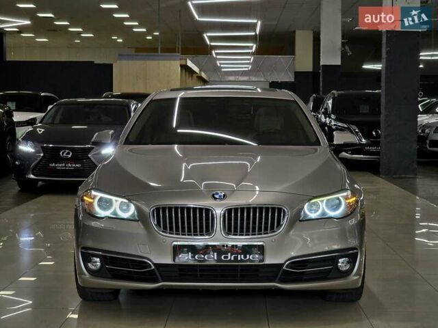 БМВ 5 Серия 2013 в Николаеве на Automoto.ua Серый БМВ 5 Серия, объемом двигателя 2.99 л и пробегом 152 тыс. км за 22499 $, фото 12 на Automoto.ua