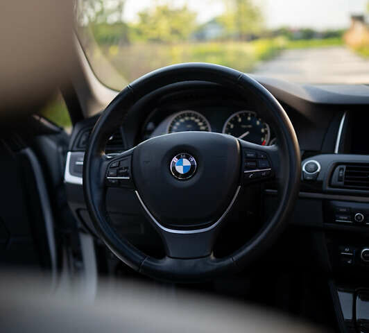 Сірий БМВ 5 Серія, об'ємом двигуна 2 л та пробігом 64 тис. км за 17600 $, фото 33 на Automoto.ua