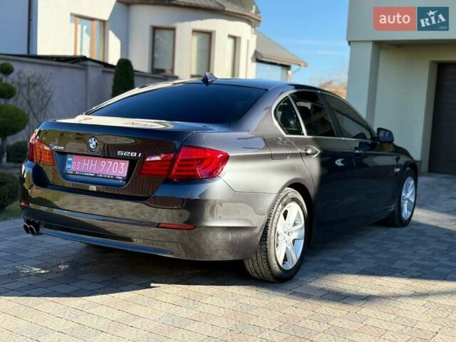 Серый БМВ 5 Серия, объемом двигателя 3 л и пробегом 203 тыс. км за 15900 $, фото 9 на Automoto.ua