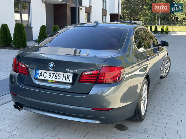 Серый БМВ 5 Серия, объемом двигателя 2 л и пробегом 284 тыс. км за 13999 $, фото 6 на Automoto.ua