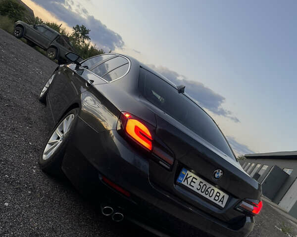 Серый БМВ 5 Серия, объемом двигателя 2.99 л и пробегом 172 тыс. км за 23000 $, фото 9 на Automoto.ua