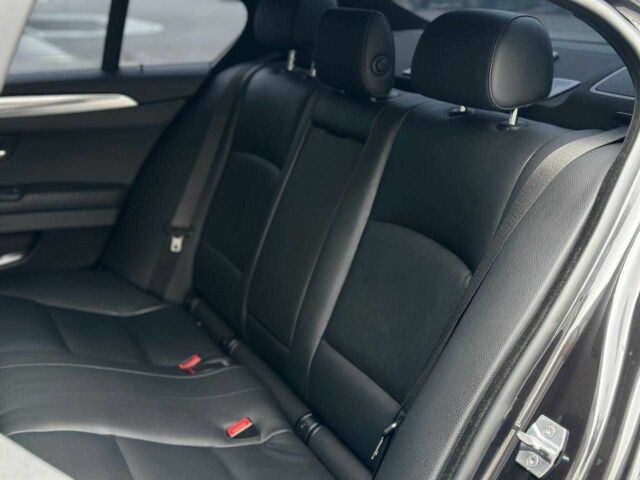 Сірий БМВ 5 Серія, об'ємом двигуна 2 л та пробігом 98 тис. км за 16999 $, фото 9 на Automoto.ua