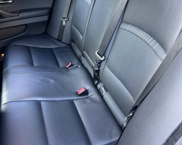 Серый БМВ 5 Серия, объемом двигателя 2 л и пробегом 196 тыс. км за 16500 $, фото 16 на Automoto.ua