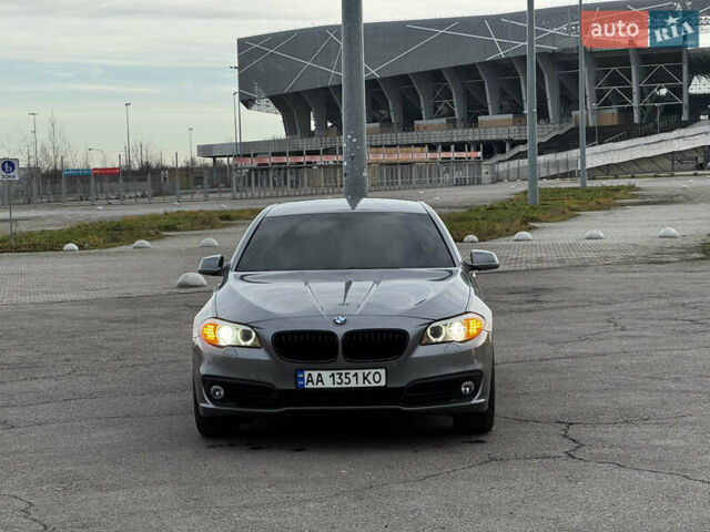 Серый БМВ 5 Серия, объемом двигателя 2 л и пробегом 270 тыс. км за 12000 $, фото 3 на Automoto.ua
