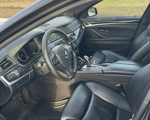 Серый БМВ 5 Серия, объемом двигателя 2 л и пробегом 311 тыс. км за 16900 $, фото 9 на Automoto.ua