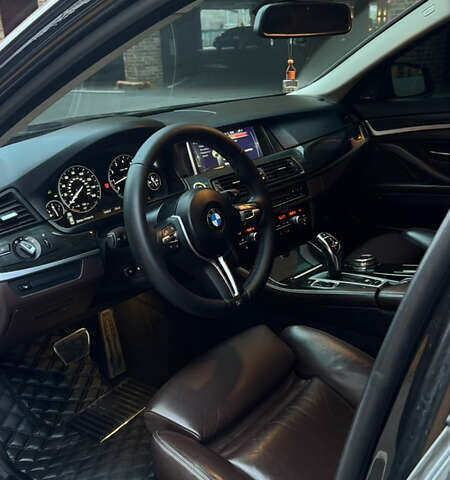 Серый БМВ 5 Серия, объемом двигателя 2.98 л и пробегом 198 тыс. км за 19500 $, фото 24 на Automoto.ua